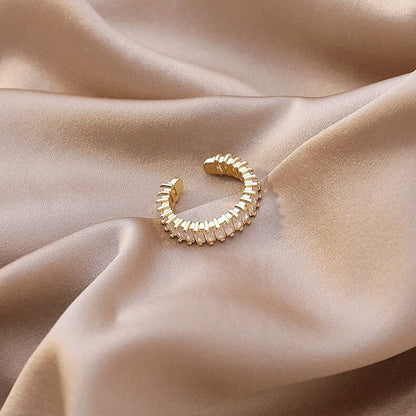 Evie Ring