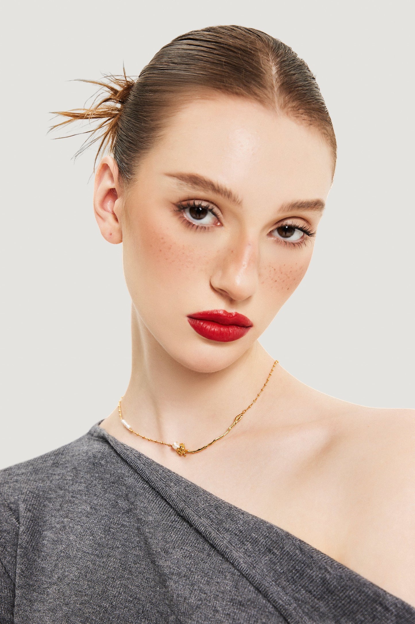 Faux Pearl Rose Necklace