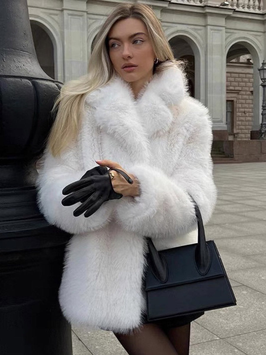 Faux Fur Coat In White Notched Lapel Eco-friendly Winter Jacket For Women 2026