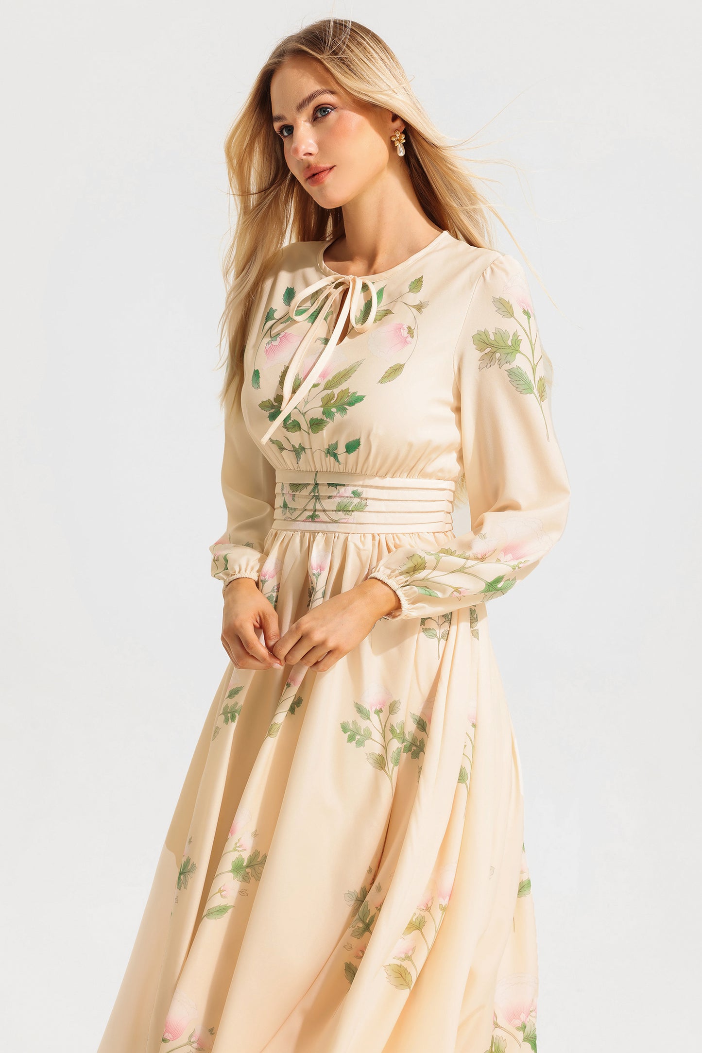 Floral Round Neck Long Sleeve Maxi Dress