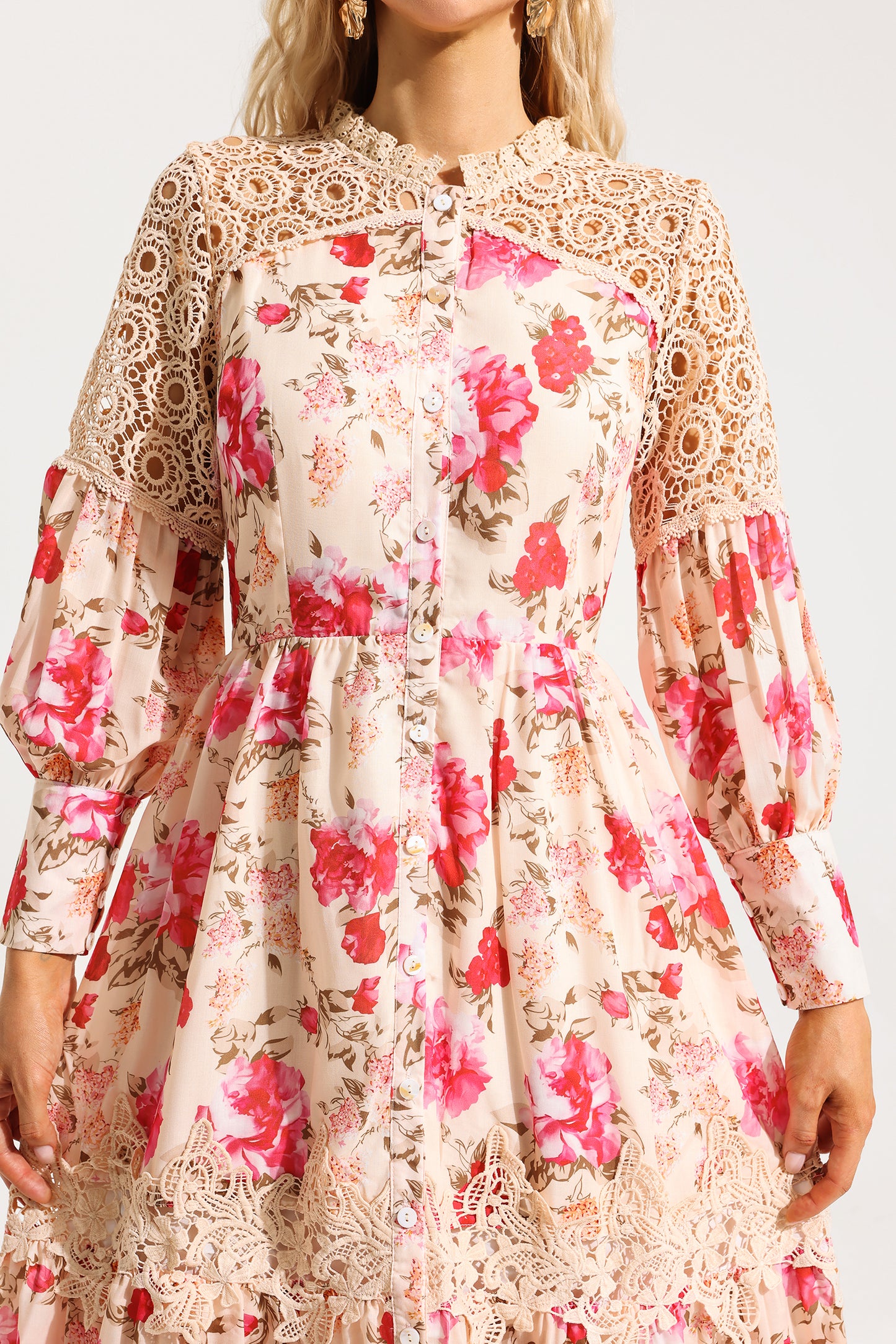 Floral Lace Lantern Sleeve Midi Dress