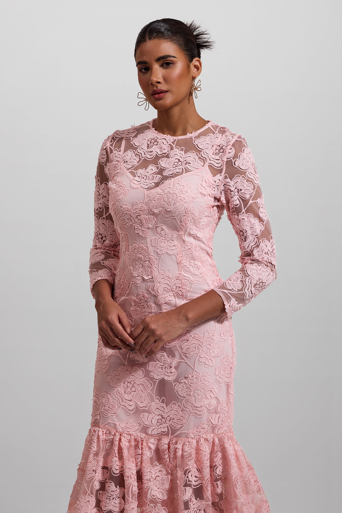 Embroidered Round Neck Long Sleeve Maxi Dress