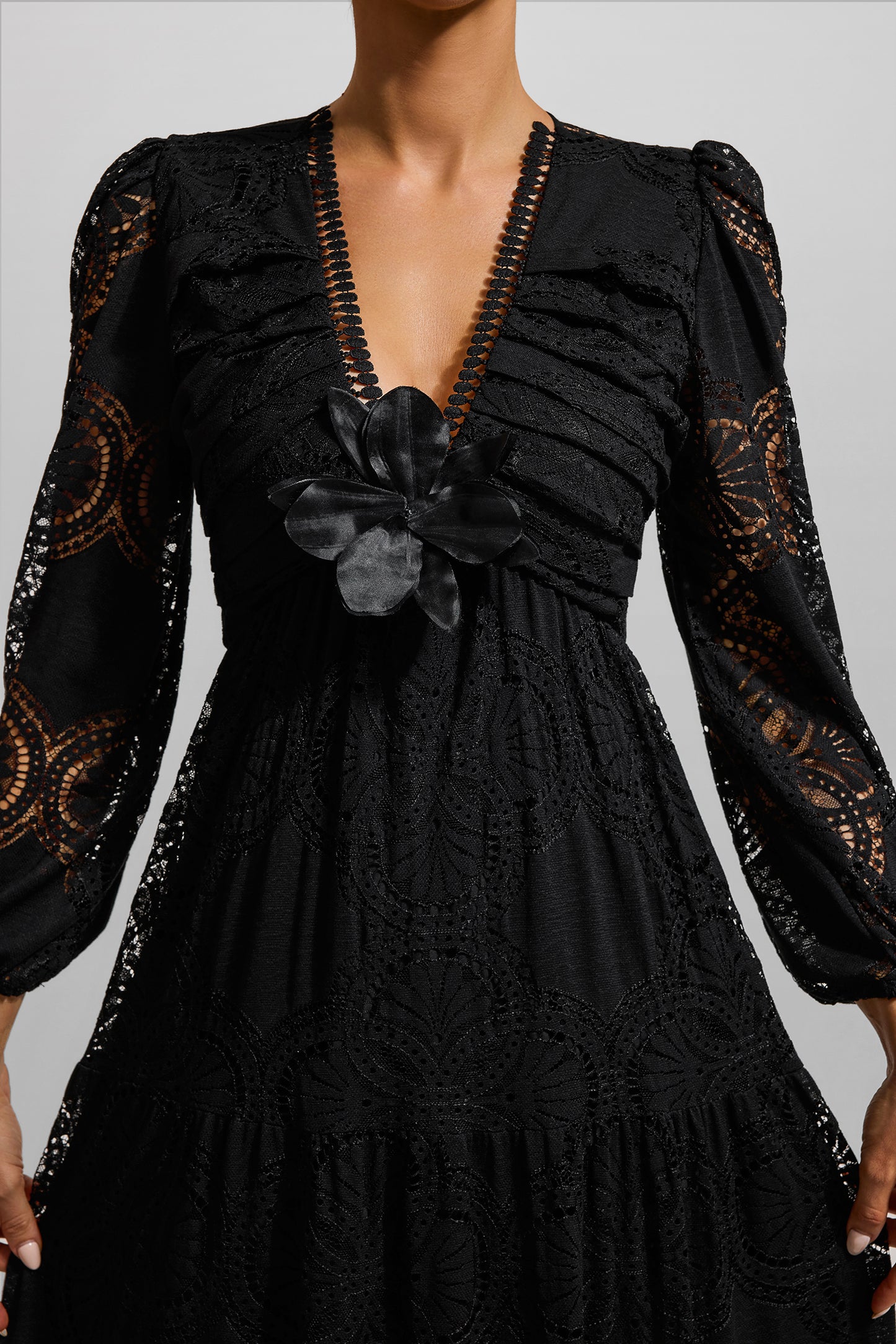 Lace 3D Flower Long Sleeve Midi Dress Black