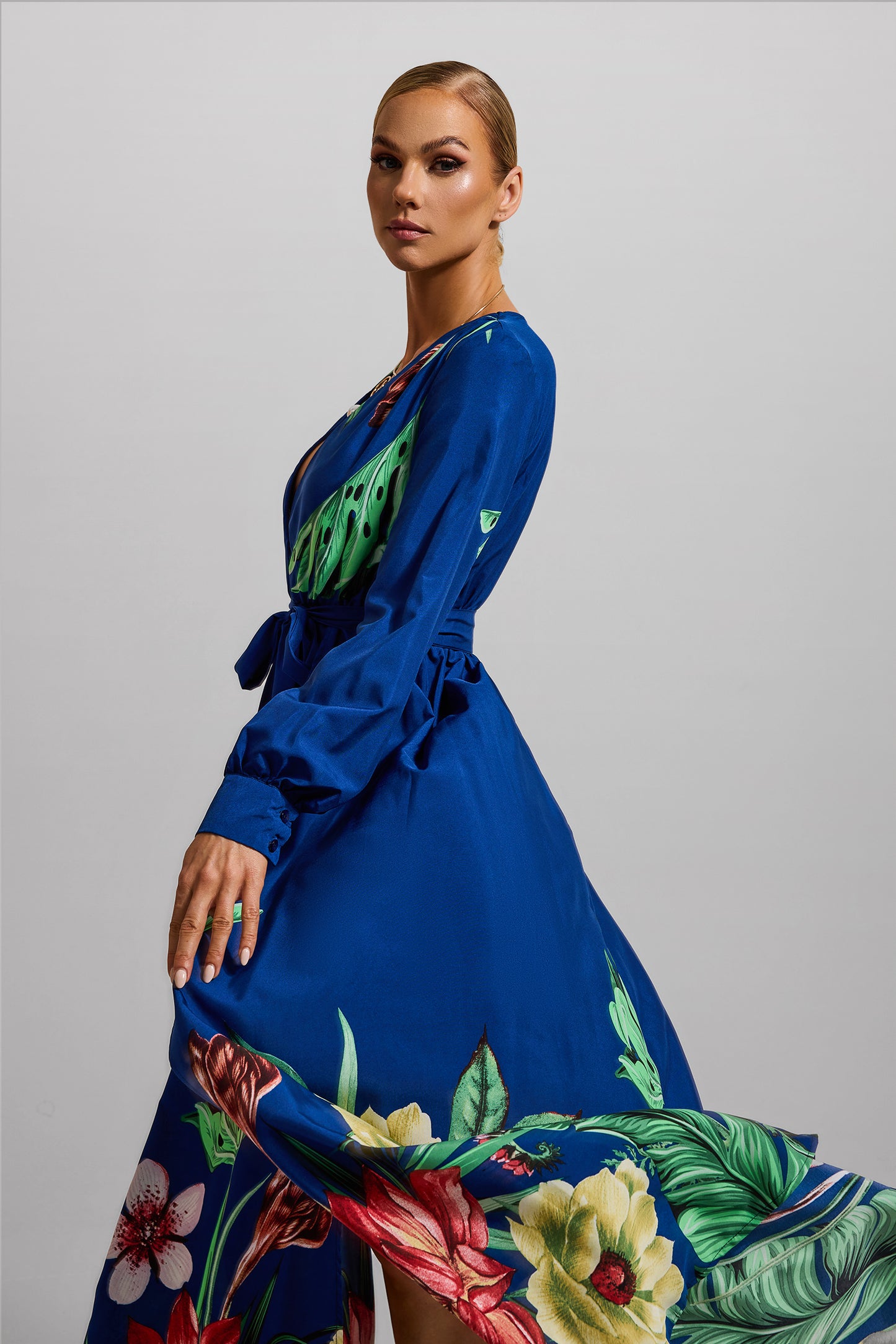 Floral V-Neck Lantern Sleeve Maxi Dress