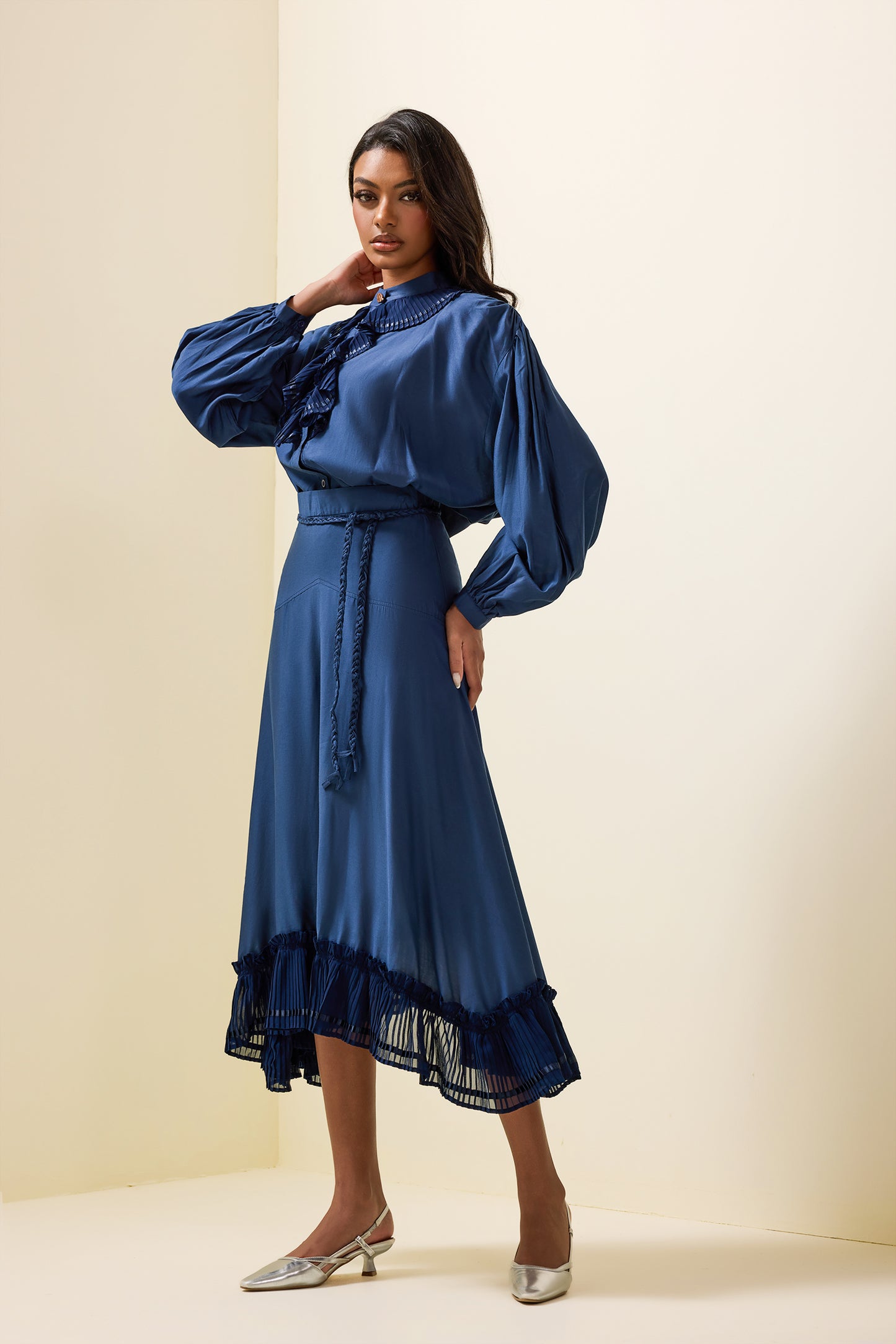 Solid Frill Bottom Top ＆ High Waist Pleated Midi Skirt Set