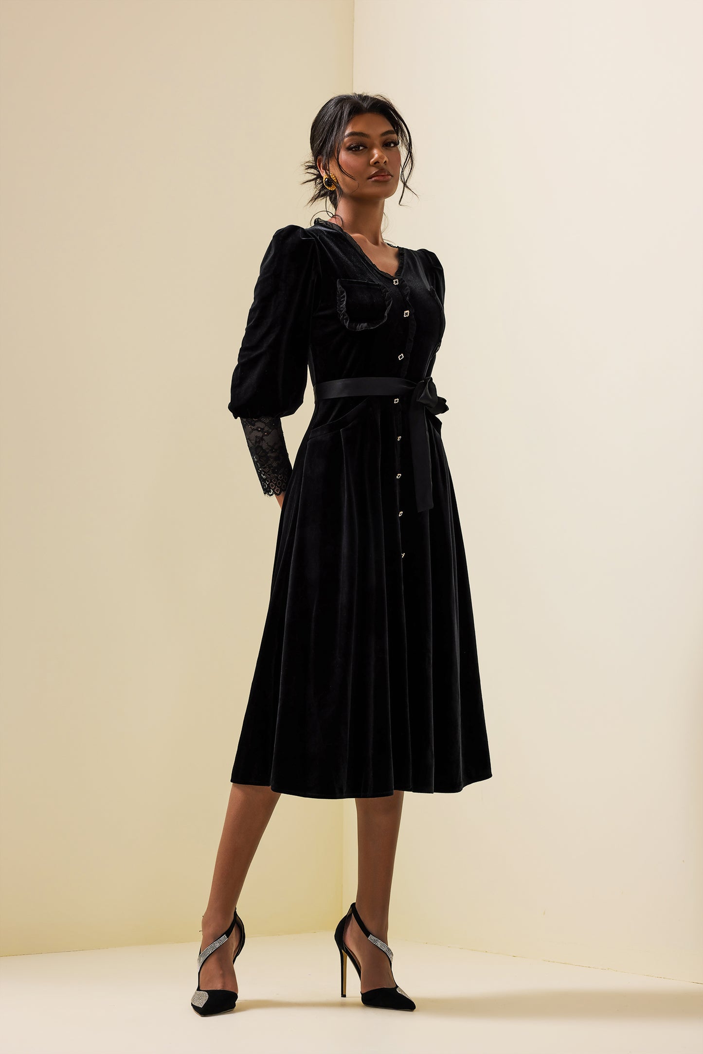 Solid Velvet Lace Long Sleeve Midi Dress