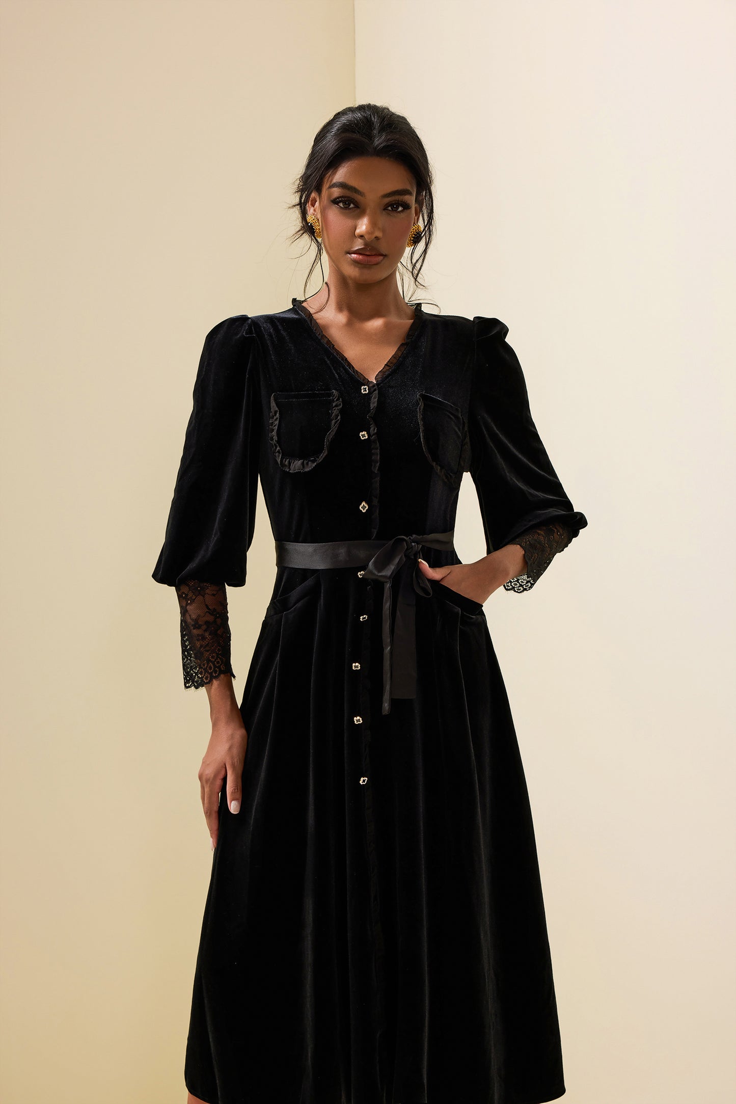 Solid Velvet Lace Long Sleeve Midi Dress