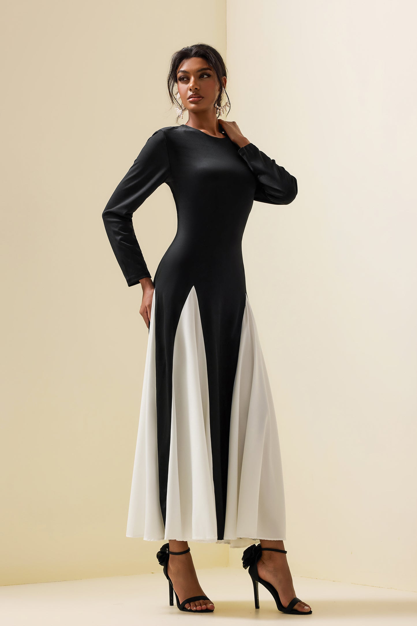 Contrast Color Long Sleeve Midi Dress
