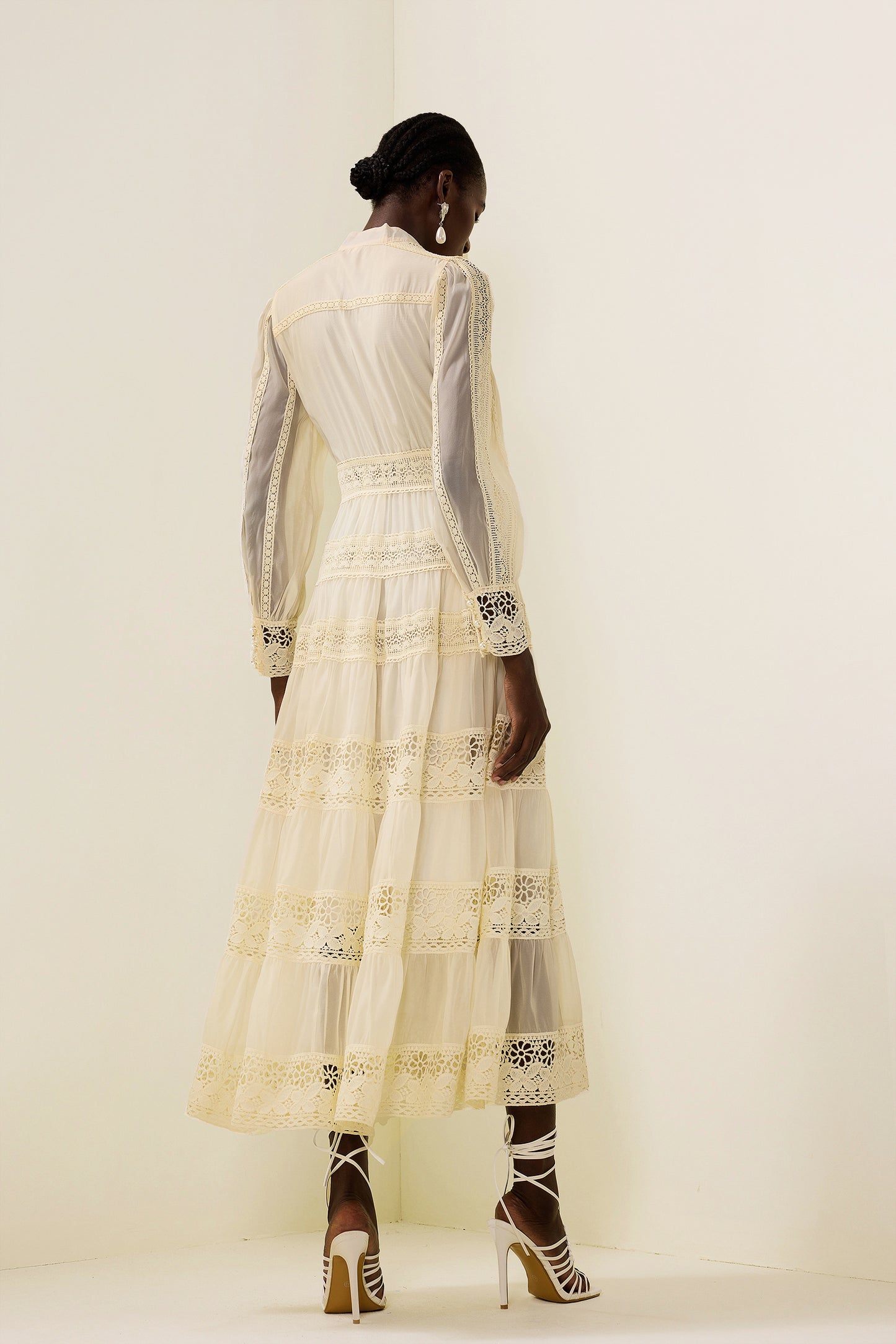 Lace Embroidered Lantern Sleeve Midi Dress