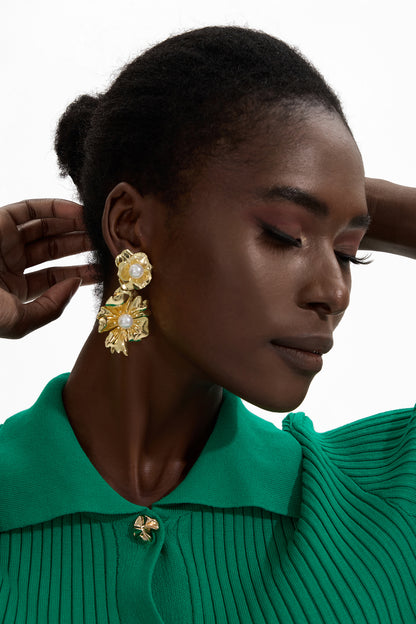 Flower Shape Faux Pearl Metal Earrings