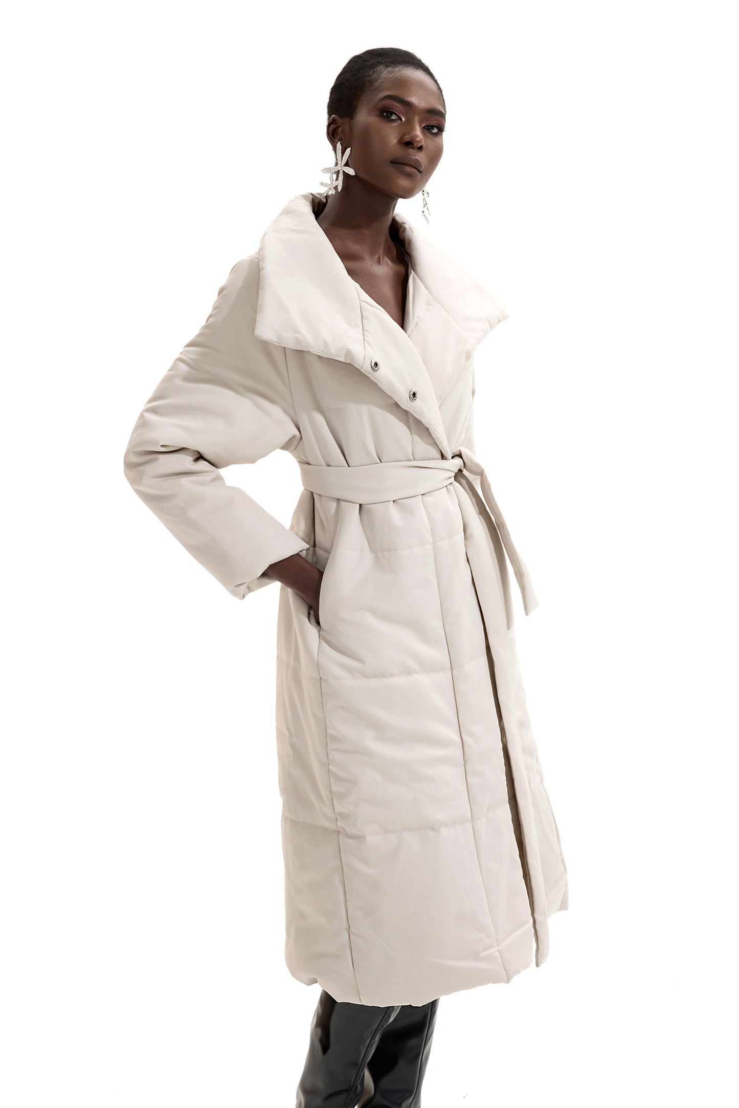 Stand Collar Long Sleeve Solid Quilted Coat