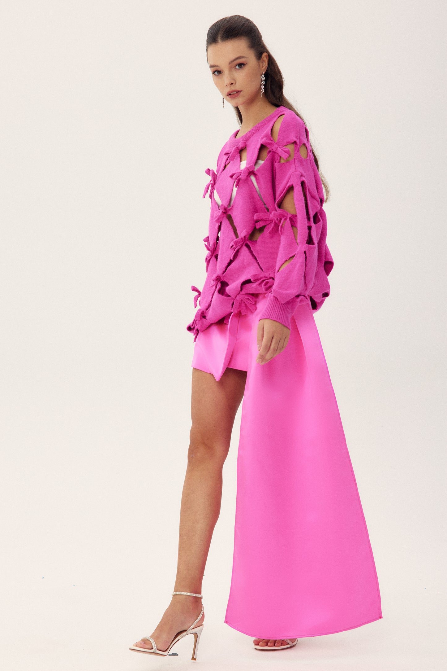 Sielia Sculpted Flower Tailing Mini Satin Skirt