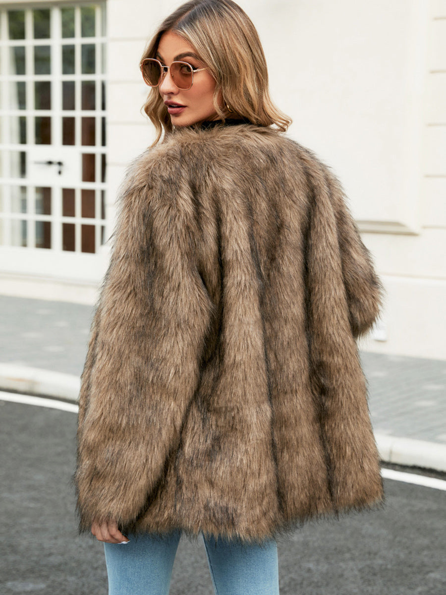 Faux Fur Coats Silver Long Sleeves Women Eco-friendly Fur Coat Coat