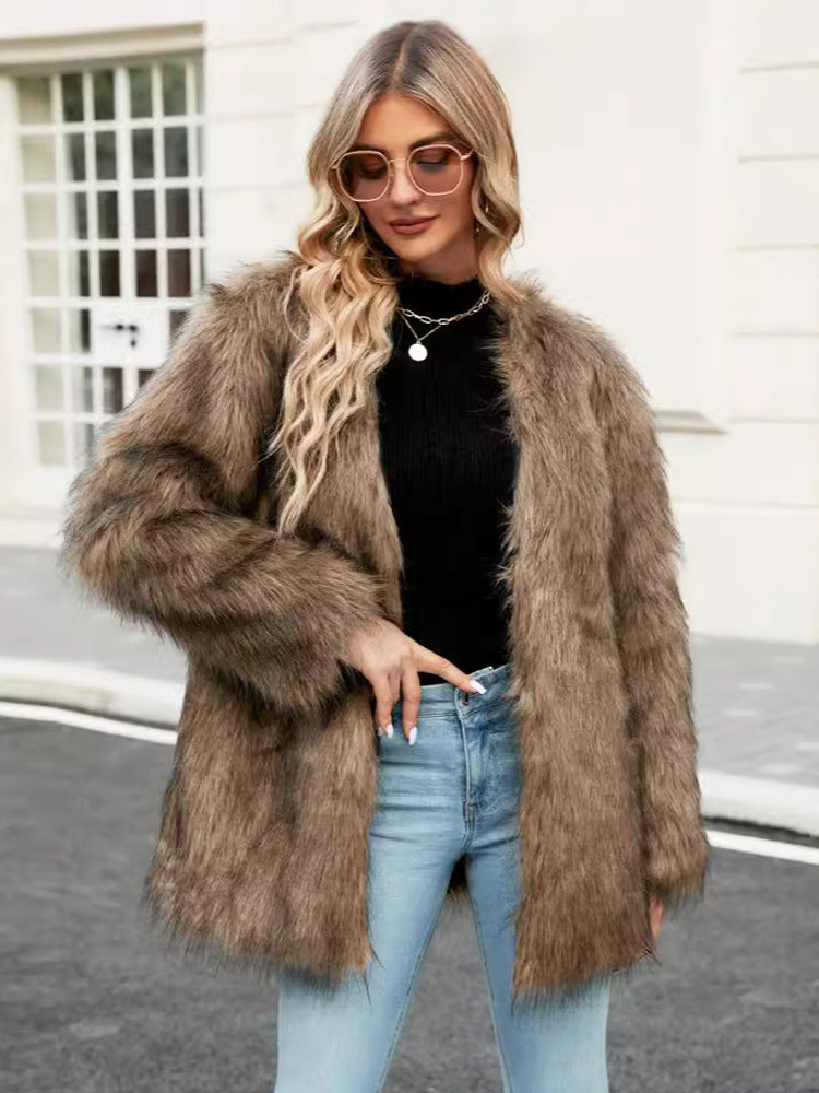 Faux Fur Coats Silver Long Sleeves Women Eco-friendly Fur Coat Coat