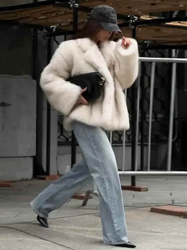 Faux Fur Coats Oversized Notched Lapel White Winter Jacket For Women 2026