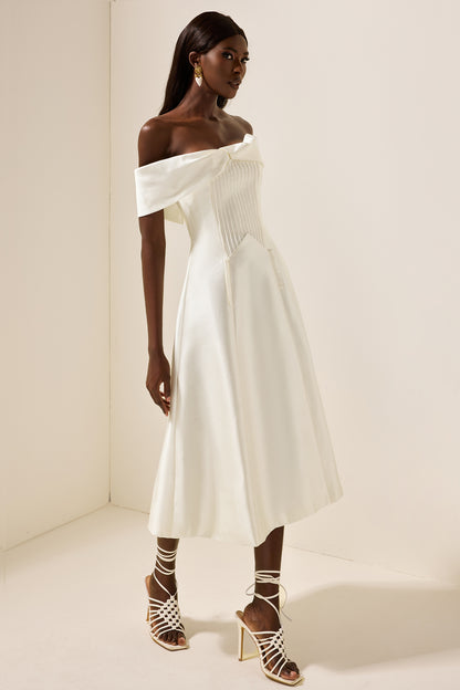 Knotted Pleat Solid Midi Dress