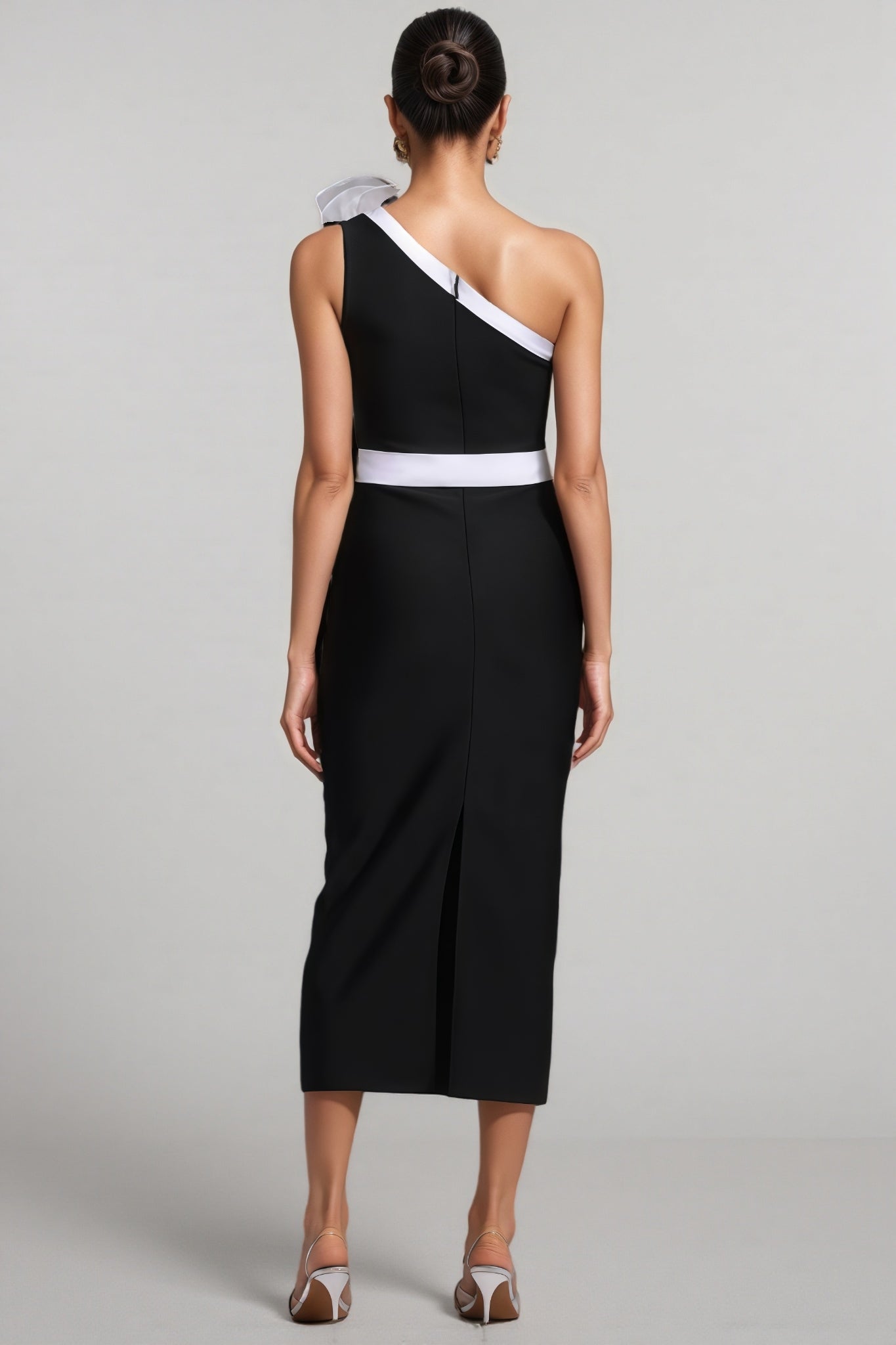 Siered One Shoulder Sleeveless Flowers Maxi Dress
