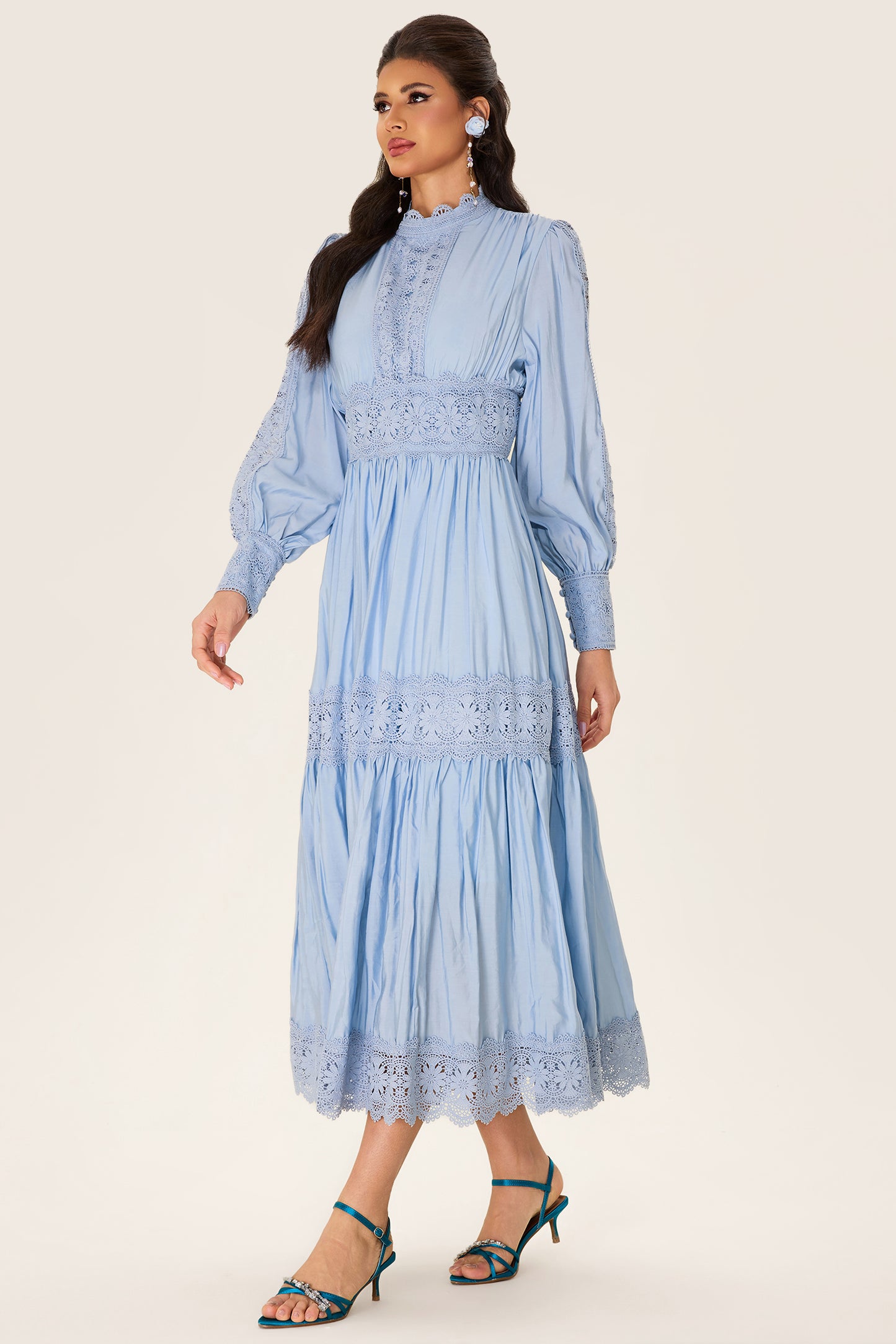 Lace Lantern Sleeve Solid Midi Dress