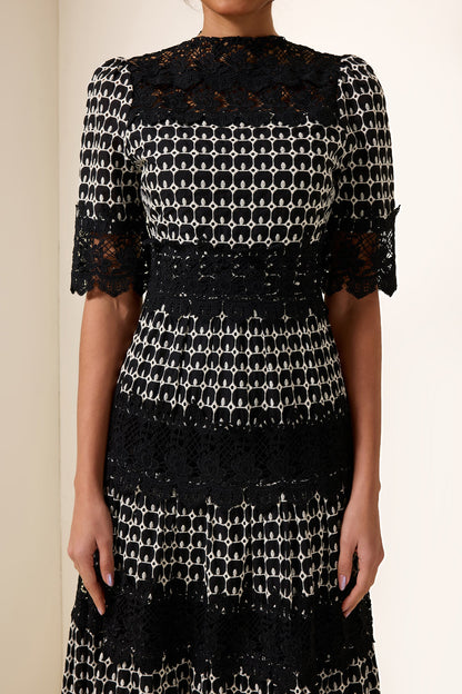 Lace Embroidery Short Sleeve Midi Dress