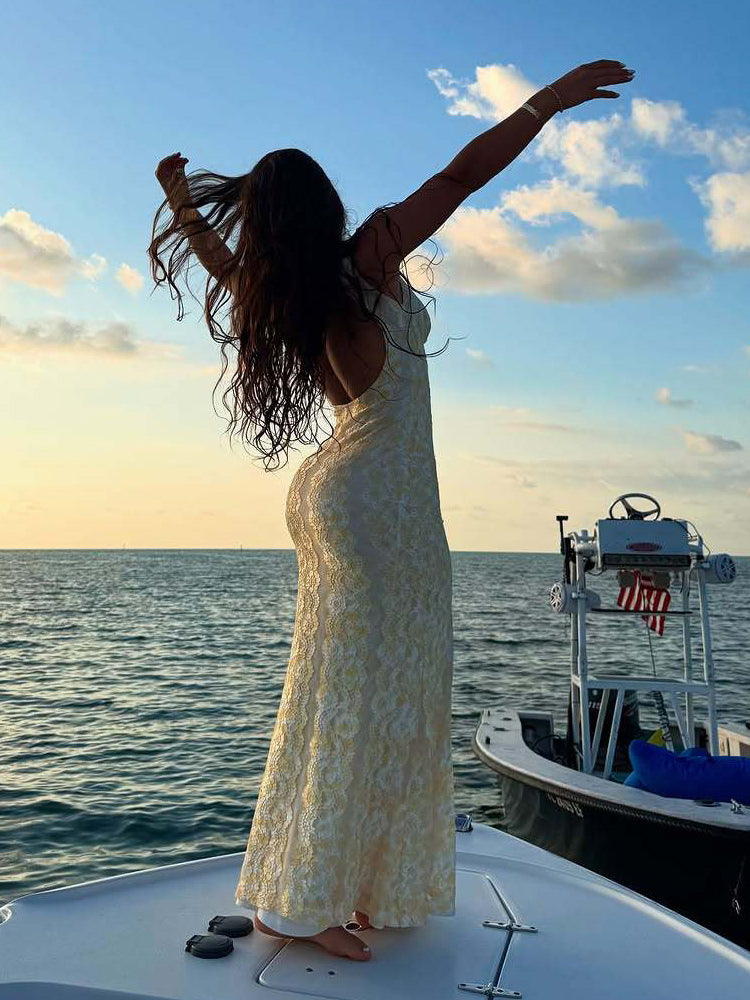 Sleeveless Lace Maxi Dress With Deep V-Neck And Open Back For Summer 2026