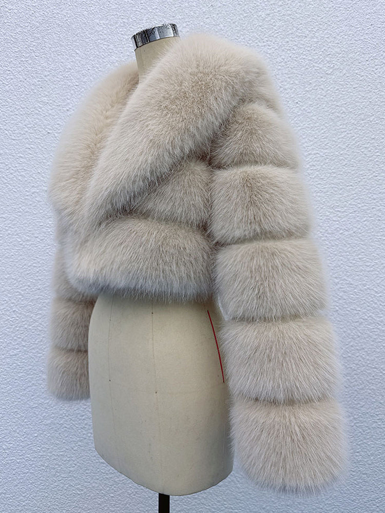 Faux Fur Crop Jacket With Layered Sleeves And Lapel Design For Winter 2026