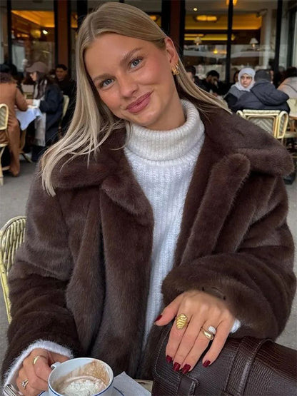 Eco-friendly Faux Fur Jacket With Classic Lapel For Women 2026