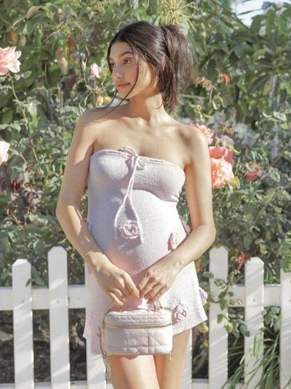 Halter Neck Knitted Mini Dress for Women - Pink 3D Flower Sleeveless Bodycon Short Dress - Summer Beach Party 2026
