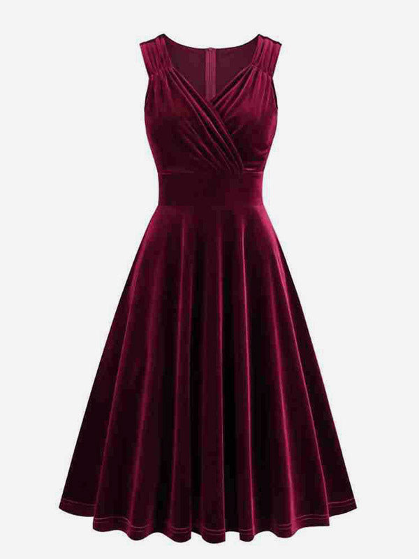 Chic Fitted Burgundy Gown With A Line Skirt Perfect For Evening Events