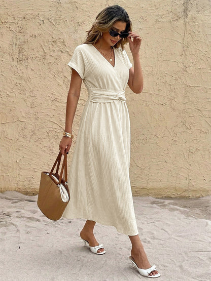 Women's White Black Striped Ribbed Bodycon Midi Dress - Sleeveless Scoop Neck Casual Summer Dress