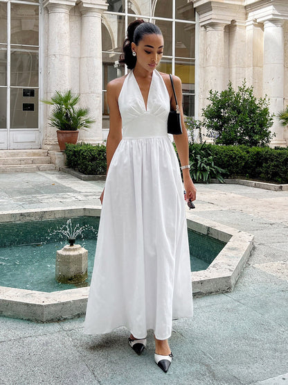 Chic Fitted White Gown With V Neckline Perfect For Summer Events