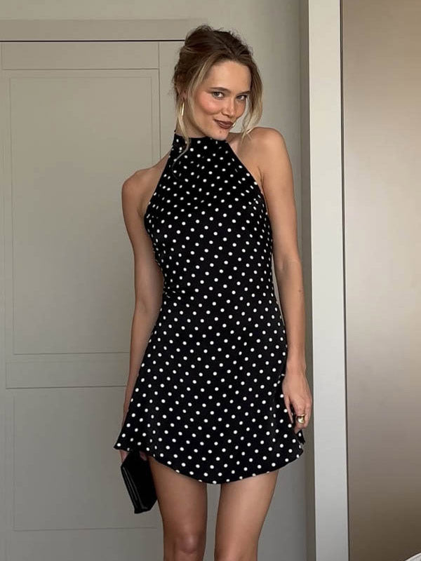Chic Fitted Red Gown With Polka Dots Perfect For Summer Parties