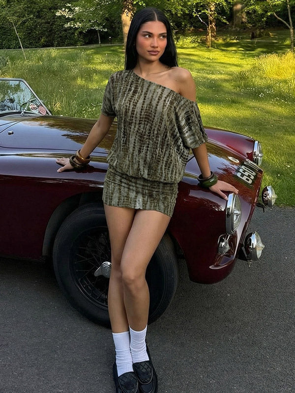 Night Out Dresses Blue Polyester Short Sleeves Backless Summer Dress