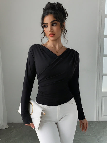 Long Sleeves Tees Black Asymmetrical Neck Polyester Tee Shirt For Women
