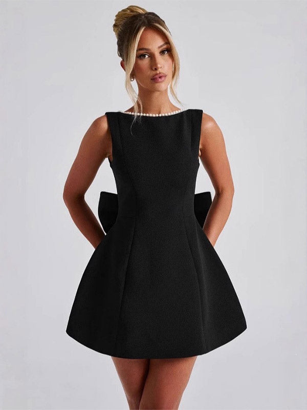 Party Dress Mini White Jewel Neck Pearls Sleeveless Backless Sexy Semi Formal Dress