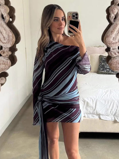 Daily Dresses Woman's Long Sleeves One-Shoulder Chic Purple Dress