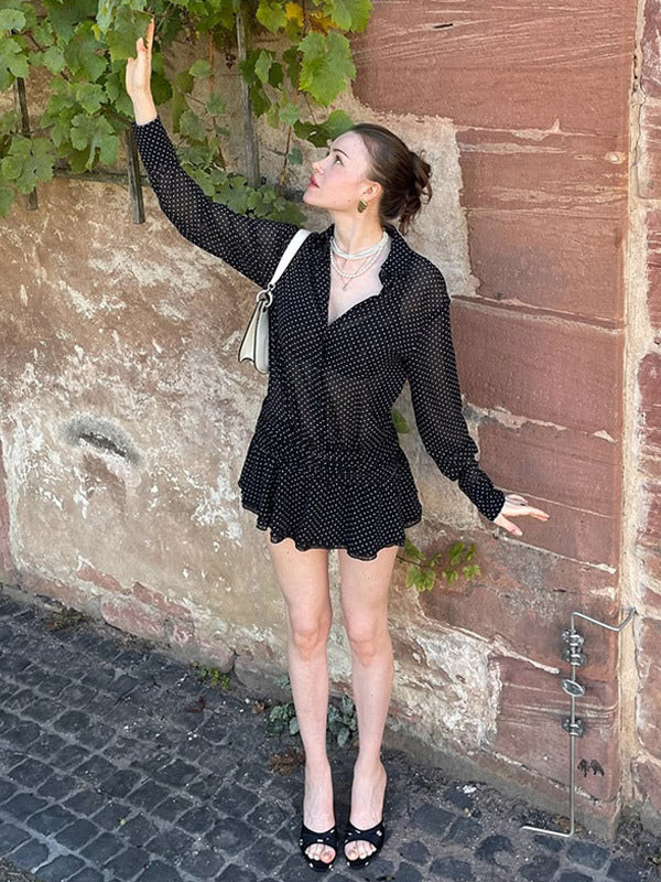 Date Night Dresses Mini Pleated Long Sleeves V-Neck Casual Black Dress