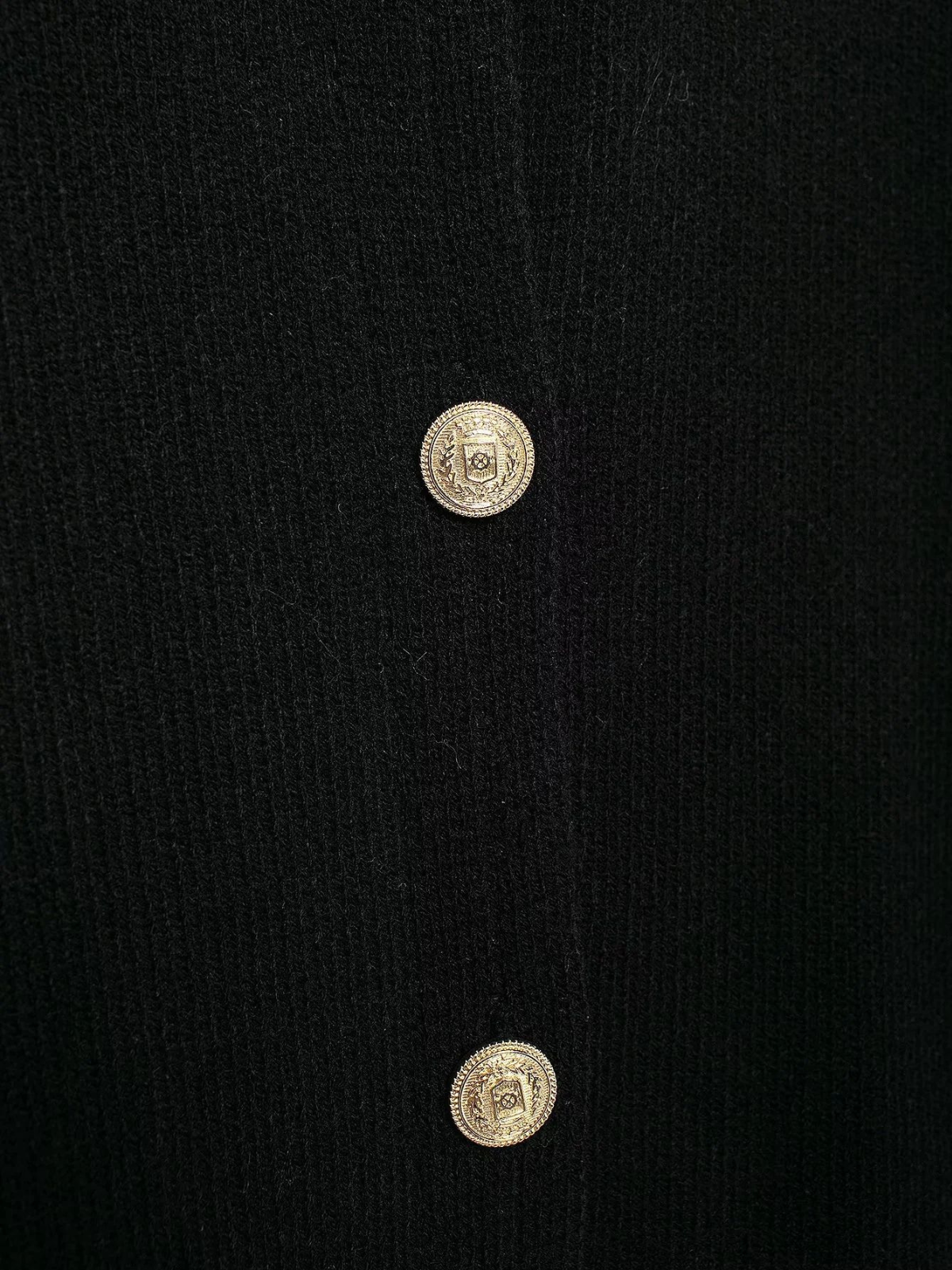 Gold Decorated Row Button Short Knitted Cardigan