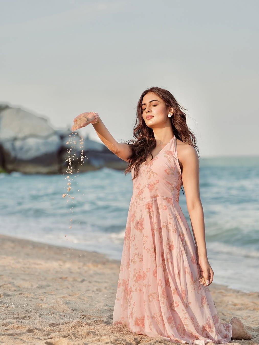 Floral Print V Neck Halter French Midi Dress