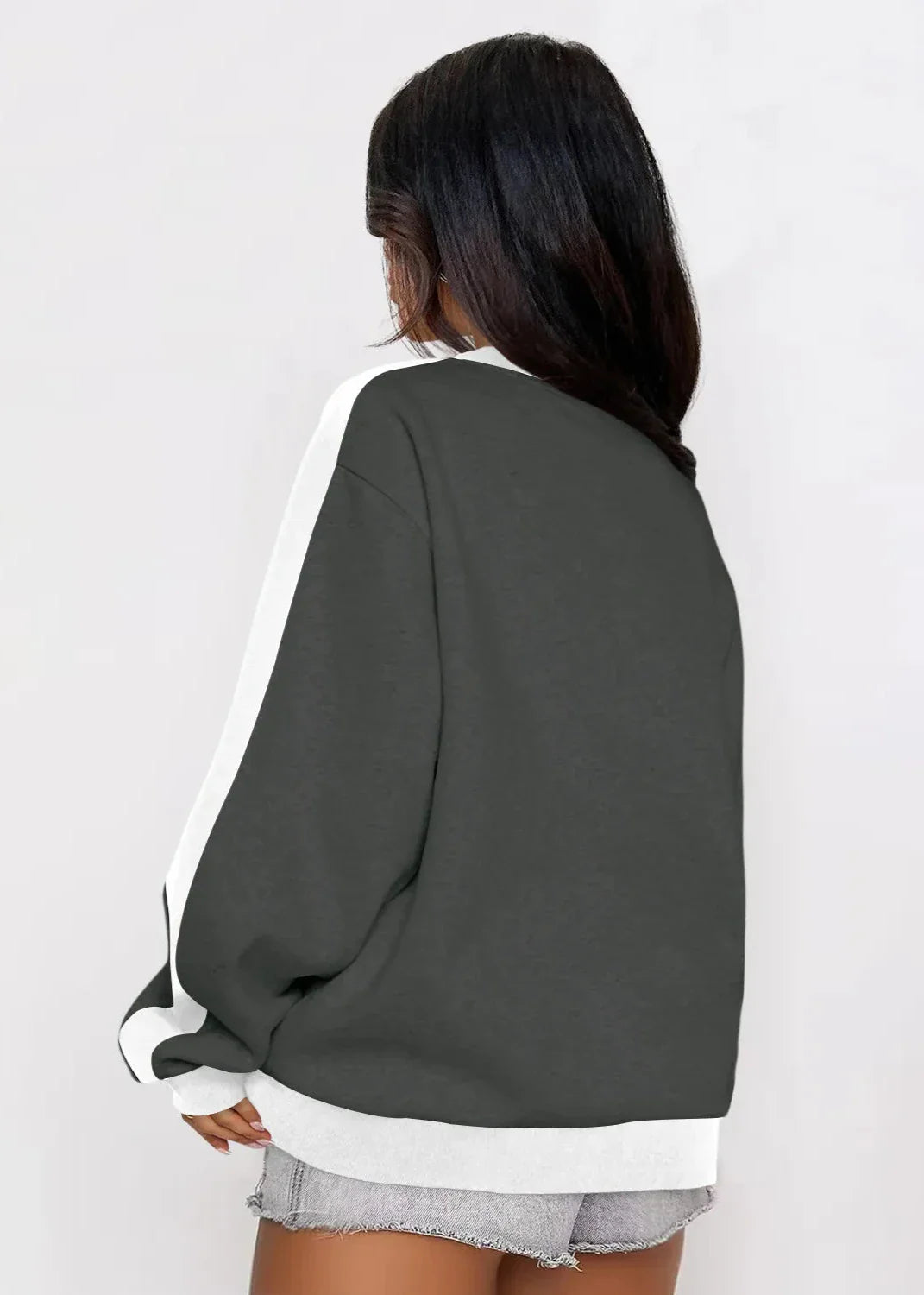 Contrast Color Round Neck Loose Sweater