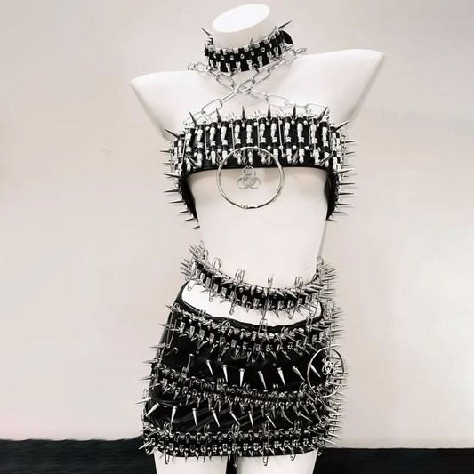 O ring rivet applique cross front belt mini skirt set