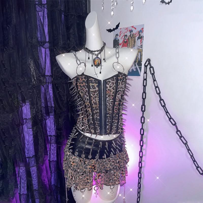 Leopard print rivet o ring button corset top