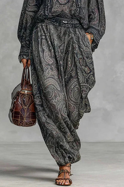 Unique Printed V-neck Long-sleeved Loose Top and Casual Pocket Wide-leg Pants Set