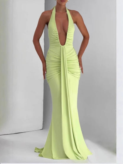 Deep V Halter Neck Gown with Train Elegant Women_Dress