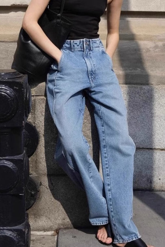 High Waist Curved Seam Straight Jean