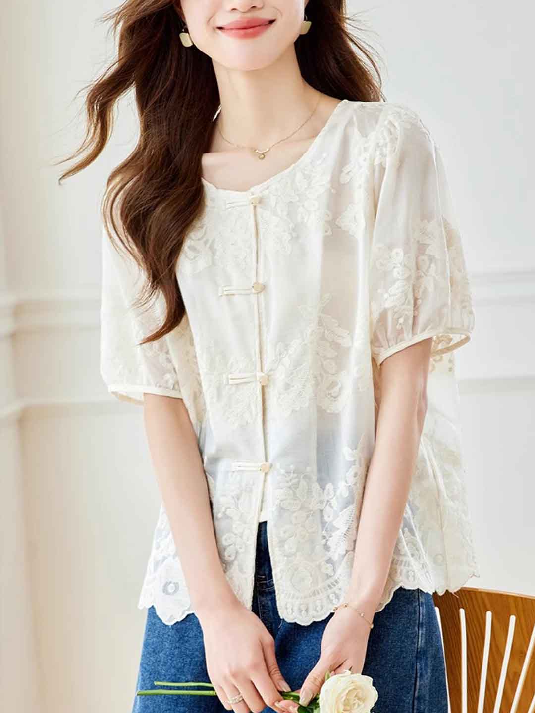 Brianna Retro Crew Neck Embroidered Lace Top