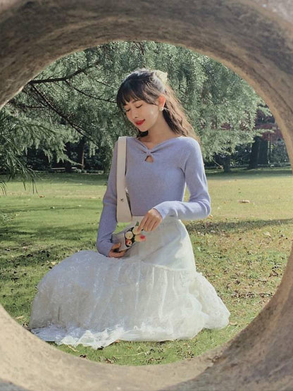 Emily Vintage Style V-Neck Knitted Top