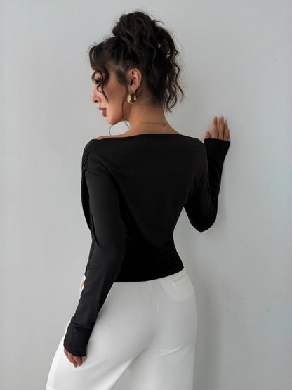Off-shoulder V-neck Long-sleeved Cross-pleats Slim Fit Everyday T-shirts