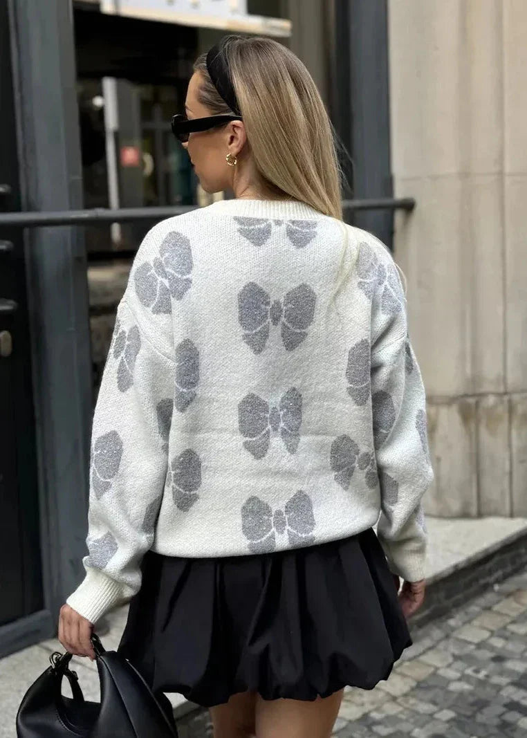 Butterfly Print Knit Pullover - Cozy Casual Sweater for Women