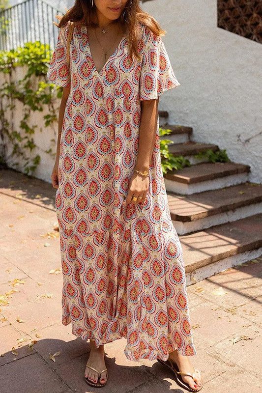 Bohemian v-neck short-sleeved loose dress