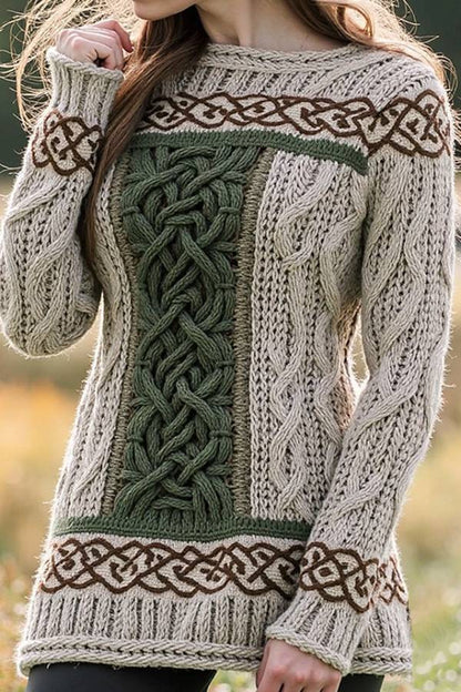 Women's Irish Celtic Knotted Contrast Jacquard Sweater